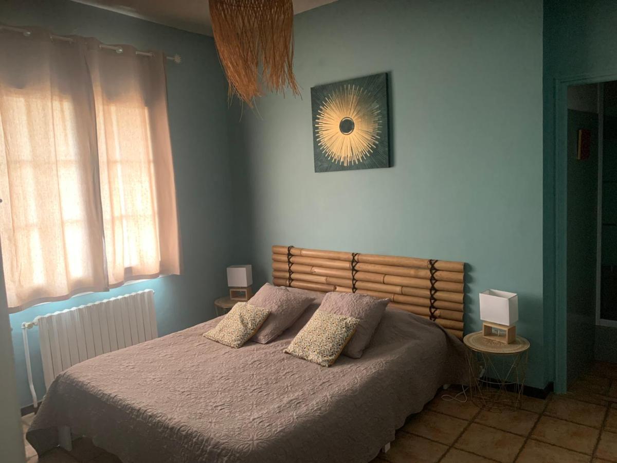 グレウー・レ・バン Bastide Du Bonheur Saint Donat Bed & Breakfast エクステリア 写真