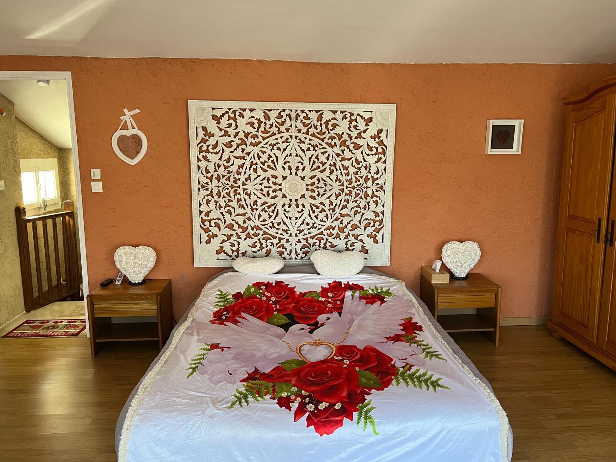 グレウー・レ・バン Bastide Du Bonheur Saint Donat Bed & Breakfast エクステリア 写真